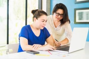 The Ultimate Guide to IGCSE Maths Tuition: Online vs Home Tutors