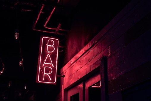 8 Most Popular Custom Neon Bar Sign Styles for 2025