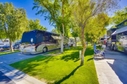 Exploring the Best of Coastal Florida: Discover the Ultimate RV Park in Steinhatchee, FL