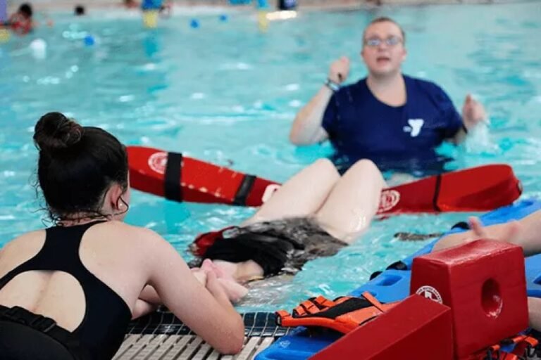 Best Lifeguard Training Near Me: A Complete Guide to Professional Aquatic Safety