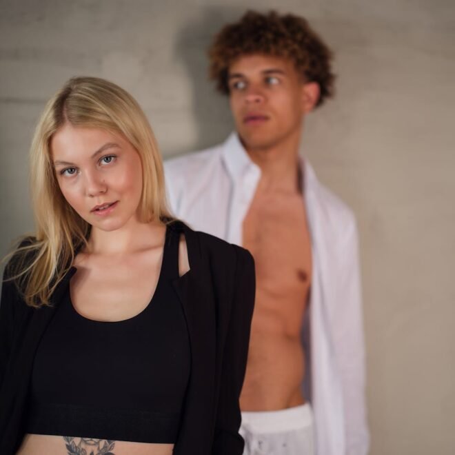 Top 5 Flared Pant Styles Every Fashionista Needs – Available Now at Jaey Shop