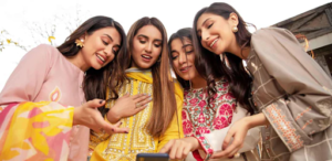 Pakistani Clothes: A Blend of Culture and Fashion