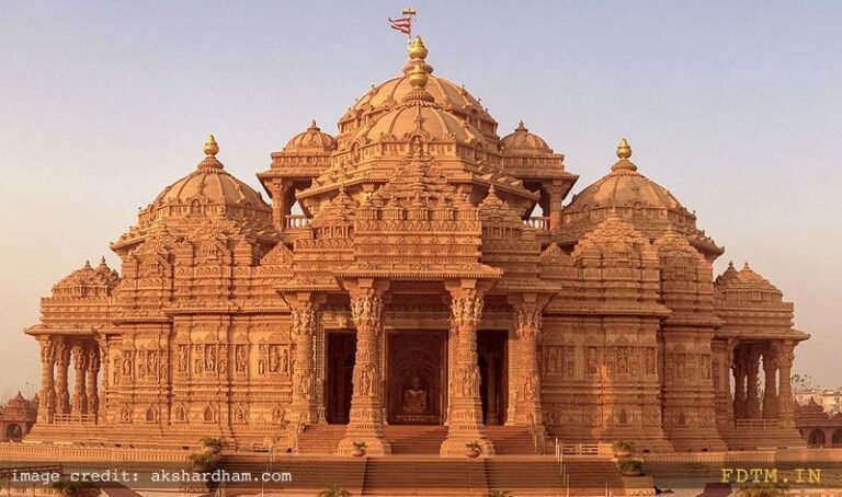 Golden Triangle Tour with Rajasthan – Experience the Royal Heritage of India