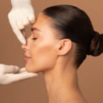 How Rhinoplasty in Islamabad Impacts Social Confidence in First Meetings