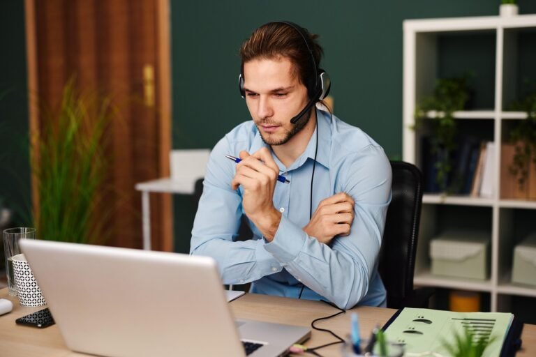 How Digital Workplace Solutions Are Reshaping Modern Businesses