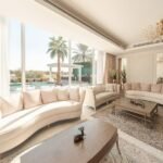 Luxury Villa Interior Design Solutions: Creating Elegant and Timeless Living Spaces