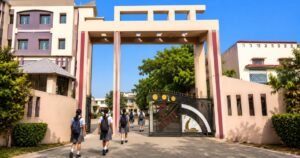 How Do the Top Girls Schools in Udaipur Prepare Future Leaders?