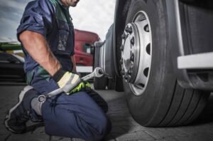 Roadside Truck Tire Repair Portland  TN: A Practical Guide for Local Drivers