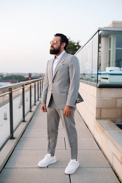 Bespoke Suits Washington D’C: Personalized Craftsmanship and Refined Style