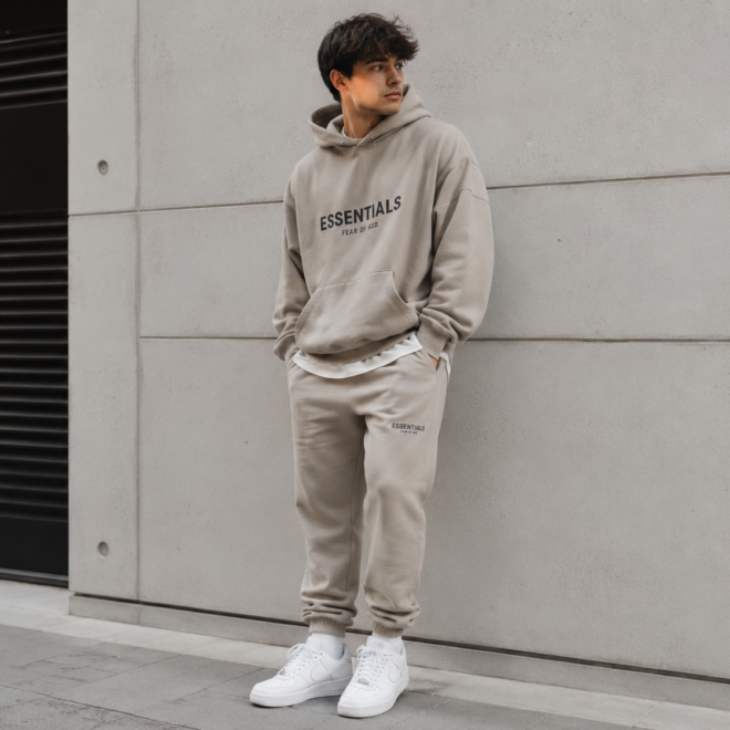 How Can You Style Essentials With Y2K Streetwear?
