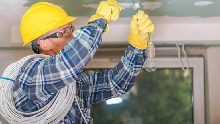Elektriker Düsseldorf – Professionelle Hilfe rund um Elektroinstallationen