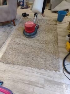 شركة تنظيف منازل وخدمات تنظيف مناسبة للمنازل الكبيرة