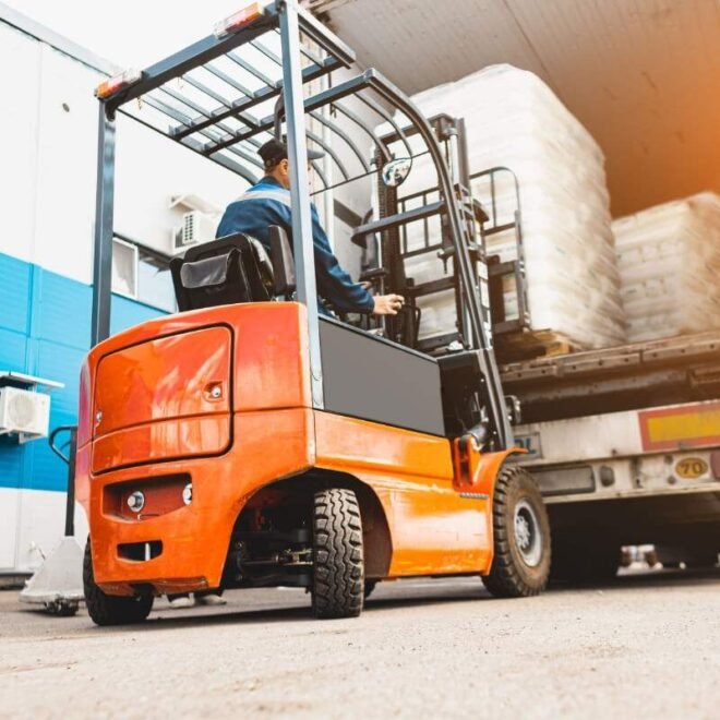 How Can Trusted Unloading Services Make Moving Into Marietta, GA Easier?