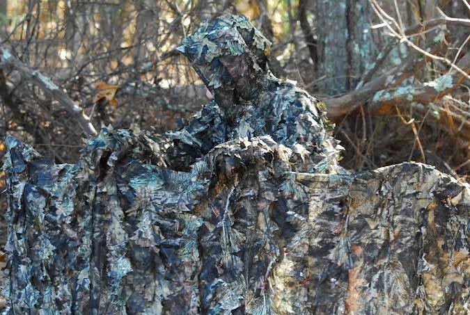 Titan 3D: How to Choose the Right Ghillie Suit for Hunting